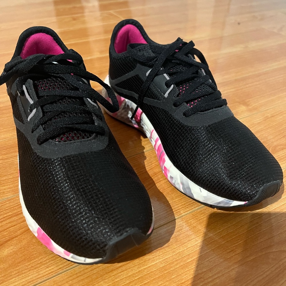 Reebok women shoes